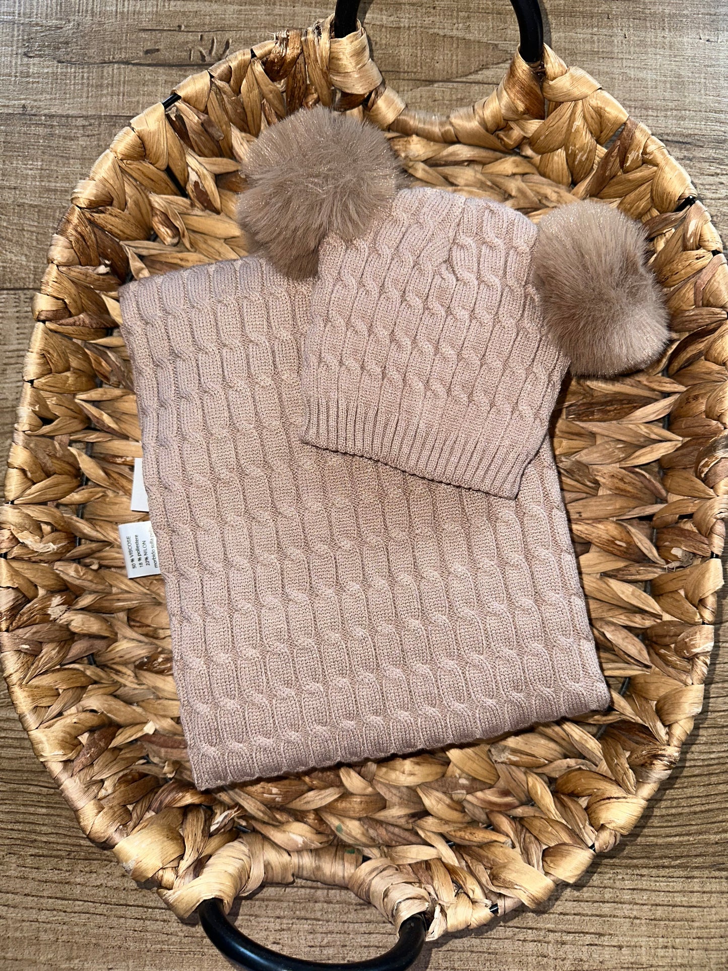 Set cappello e coperta