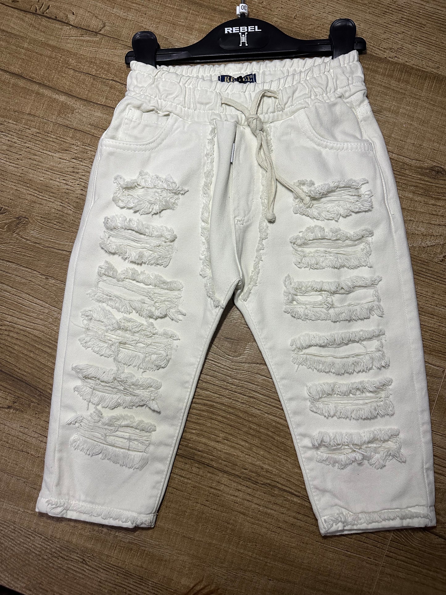 Jeans strappi