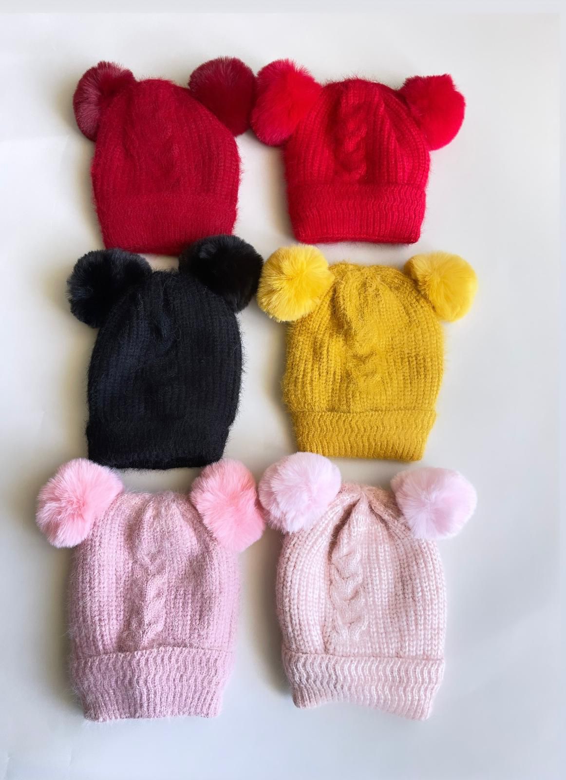 CAPPELLO CON PON PON