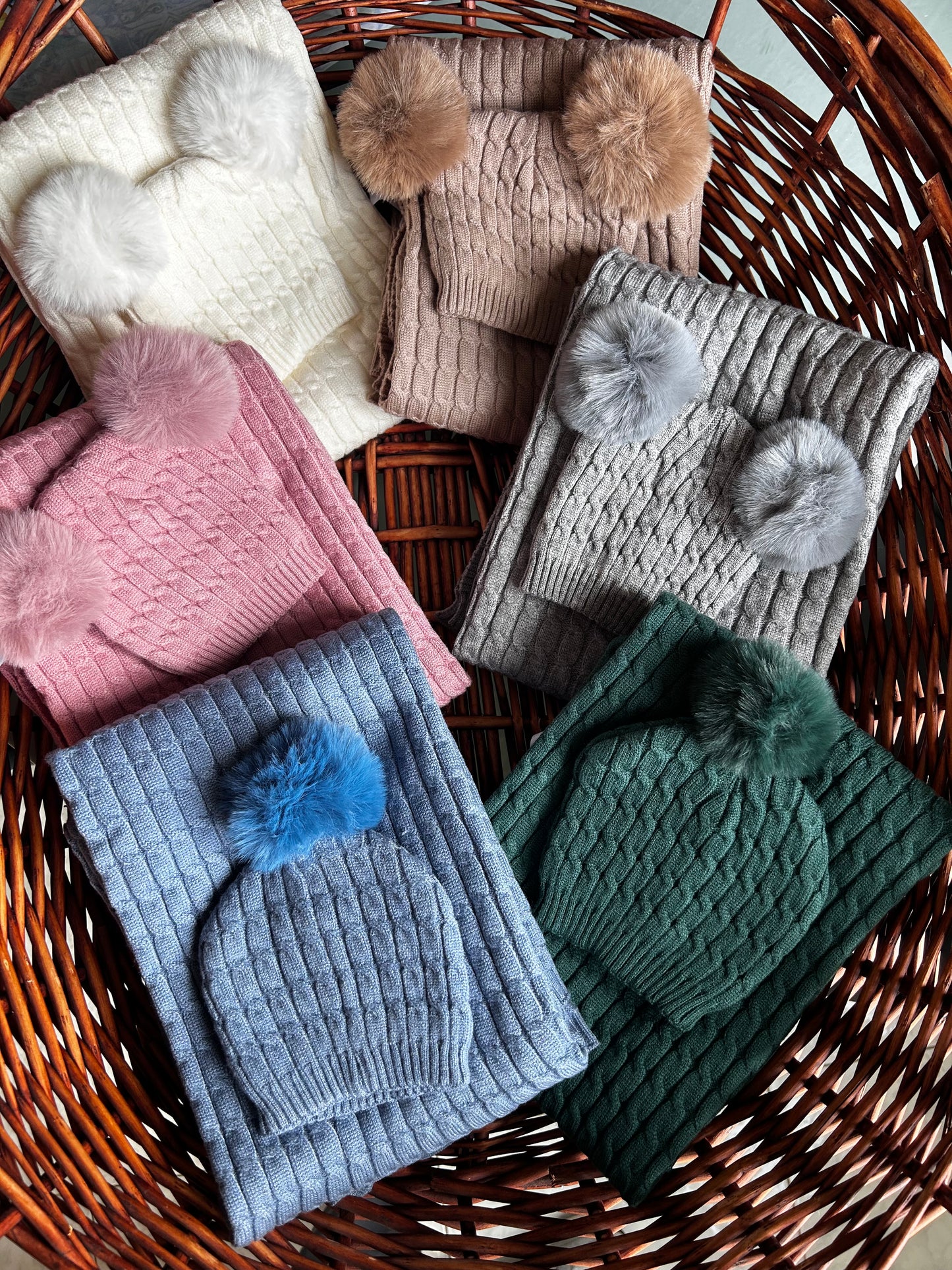 Set cappello e coperta