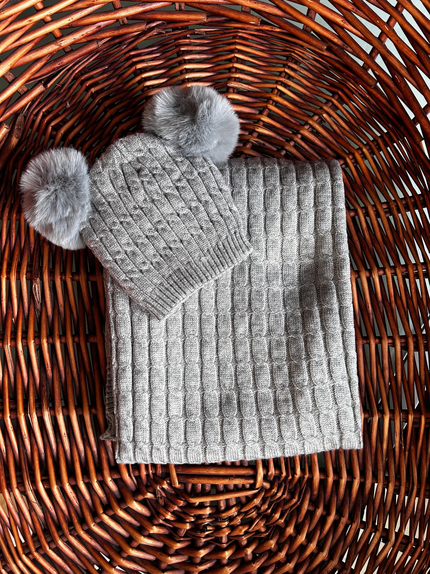 Set cappello e coperta